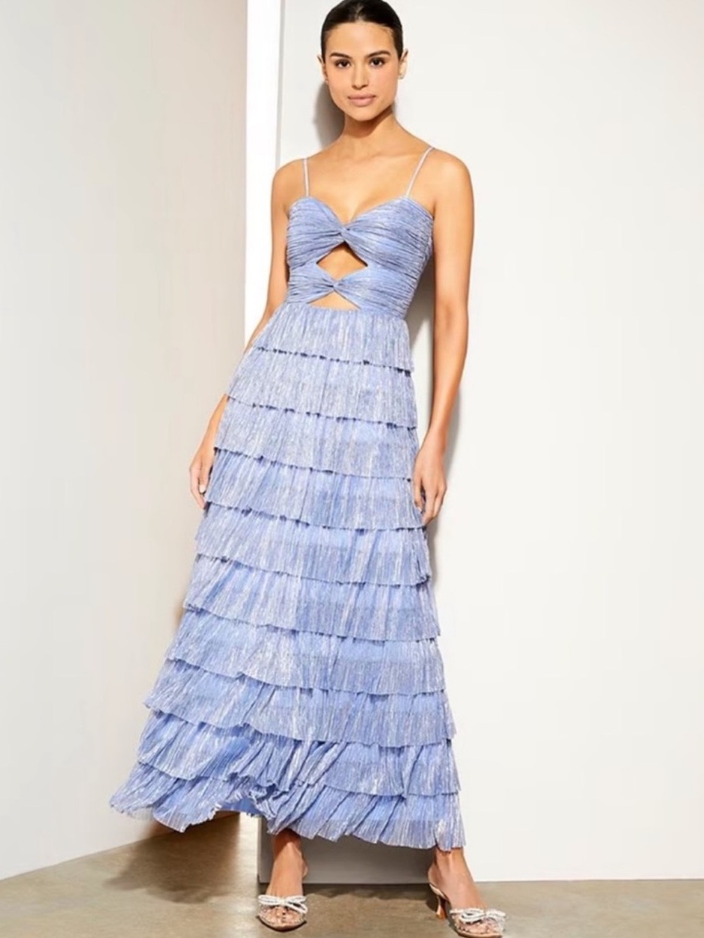 Gianni Bini Grace Metallic Plisse Sweetheart Neck Cut-Out Tiered Dress Chambray - Picture 6 of 14